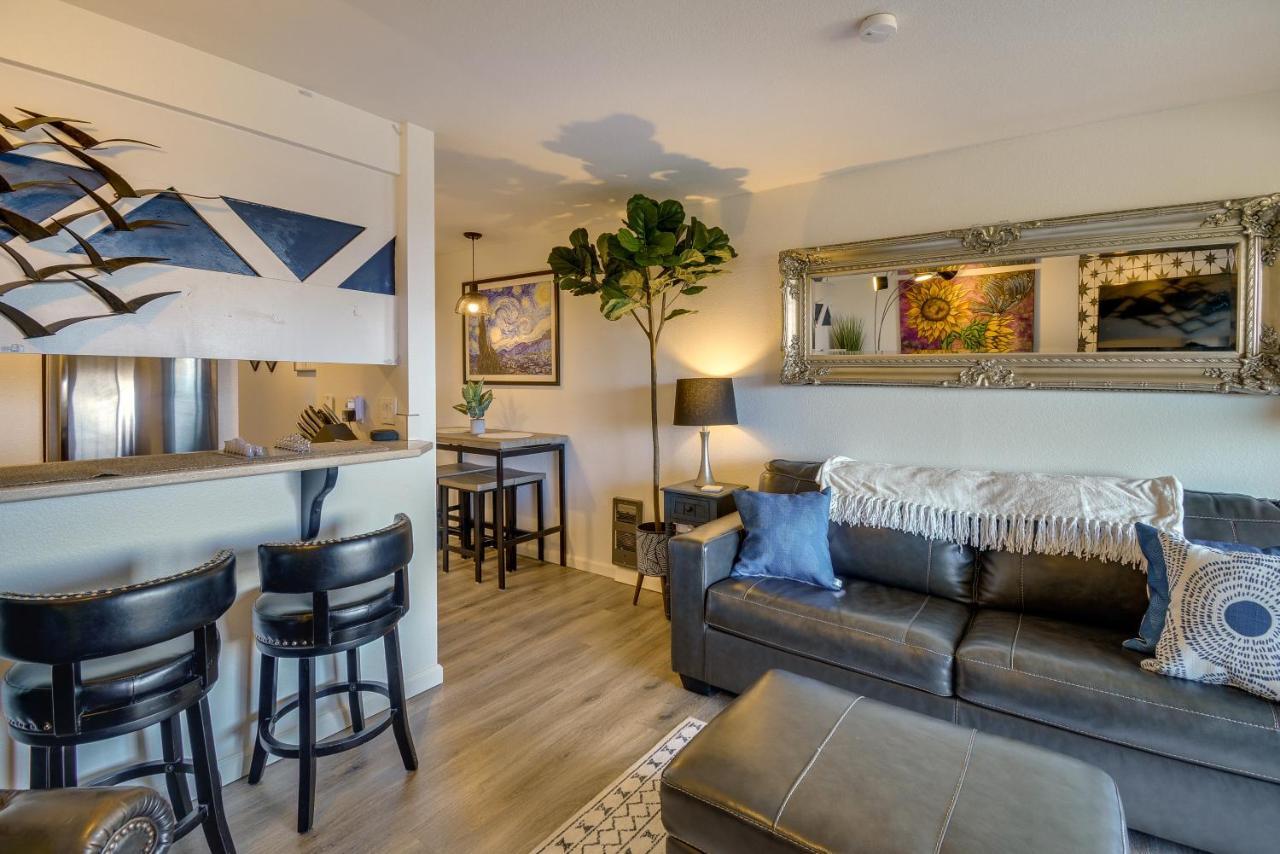 Ocean Shores Condo Walk To The Beach! Exterior photo